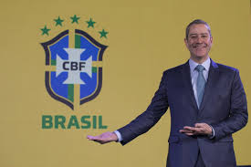 The banco de portugal issued portuguese escudo banknotes in 9 different denominations, including this 1000 portuguese escudos banknote (dom diniz). Cbf Apresenta A Sua Nova Marca Confederacao Brasileira De Futebol