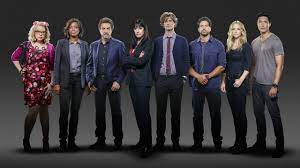 2005 flackerte „criminal minds das erste mal über die bildschirme. Criminal Minds Wird Mit Staffel 15 Enden