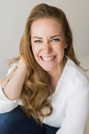 Mallory's Senior Pictures in Downtown Cedarburg, WI -