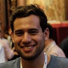 Sam Farhat's Instagram, Twitter & Facebook