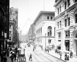 Photo On Corner Of 5th Avenue And Wood Street In Downtown Pittsburgh Pa Nice View Of Street Scene With Hor Pittsburgh City Pittsburgh Pa Pennsylvania History