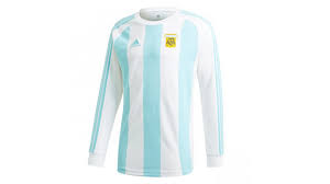Encuentra este pin y muchos más en nueva camiseta de argentina copa américa 2019, de muyoni srjd. La Nueva Camiseta De Argentina En Homenaje A 30 Anos Del Mundial De Italia Superdeportivo Com Ar