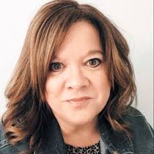 Wendy Burgett's Instagram, Twitter & Facebook