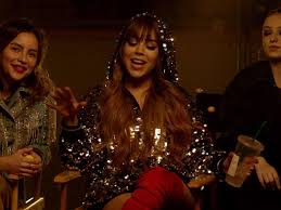 Danna paola — mala fama 03:03. Danna Paola Estrena Remix De Mala Fama Junto A Greeicy Video Luces El Comercio Peru