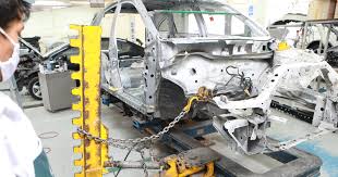This shop has prices that are about as high as the dealer but they do excellent work and are located near wife's work so have become our primary auto. Car Body Shop Find Local Garages Motor Breaker