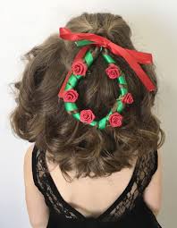 This is how it's done. 62 Of The Most Creative Christmas Hairstyles Ever Bored Panda