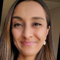 Janelle Guzman's Instagram, Twitter & Facebook