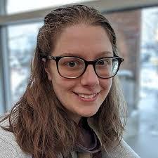 Erin Mcrae's Instagram, Twitter & Facebook