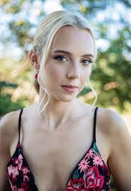 Sally Mackay's Instagram, Twitter & Facebook