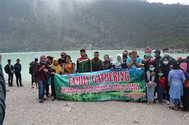 Pantai ujungnegoro batang daya tarik aktivitas liburan lokasi harga. Htm Pantal Sigandu Batang Pantai Celong Merupakan Obyek Wisata Yg Terkanal Di Kabupaten Batang Karena Keunikannya Apa Keunikannya Salah Satu