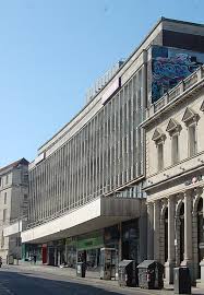 Situated within 400 metres of a beach, premier inn brighton city centre offers 160 contemporary rooms. File Premier Inn Brighton City Centre 144 North Street Brighton May 2020 2 Jpg Wikimedia Commons