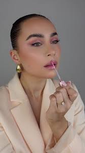 Days in Bloom Kiko Body Glitter