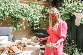 Plan the perfect celebration with these best baby shower ideas, from food to decorations. Babyshower For Forni Petra Tungarden