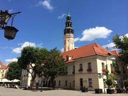 Zielona góra is the largest city in lubusz voivodeship, located in western poland, with 141,222 inhabitants (2019). Zielona Gora Vbb