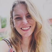 Débora González (@deboragon2202)