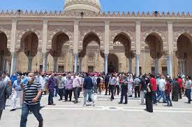 وكان الإعلامي أحمد شوبير أعلن تشييع جنازة شقيقه الأصغر عصام من مسجد السيد البدوي بطنطا، اليوم، عقب صلاة الظهر، والعزاء سيكون عقب. Qfy3f16scq Ikm
