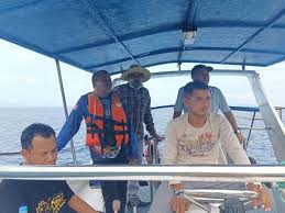 Cara pergi pulau kapas berserta informasi harga tiket dan jadual perjalanan bot. Perhentian Redang Diserbu Pelancong