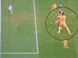 0 0 5 hours ago. Inter Parma Balogh Abbraccia Perisic In Area Per Piccinini Non E Rigore News Sportmediaset