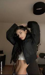 Lilwhuda Nude OnlyFans Leaks The Girl Girl 9198 | Hot Sex Picture