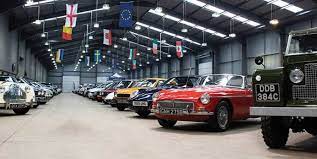 Morris Leslie Vehicle Auctions Ltd Classic And Vintage Cars Directory Restoration Dealers And Parts