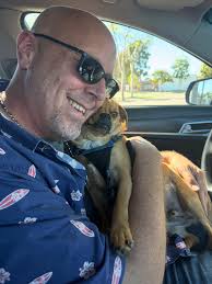 Birthday 🎂 Happy 23rd birthday Mark. I love you so much ☺️ I hope you have  a good day my love 💛💋