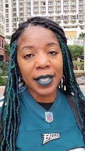 Shantay Watson's Instagram, Twitter & Facebook