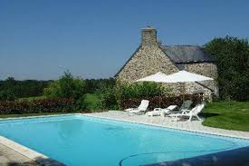 La normandie, la bretagne et l'anjou. Gite Logis De La Flemengere A Saint Loup Du Gast Dans La Mayenne Avec Piscine Et Vue Sur Riviere Pays De La Loire