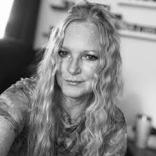 What are the best above ground pools with deep ends in East Texas?