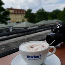 Ab Heute Soll Es Endlich Irgendwie Sommer Werden Zumindest Soll Es Nicht Mehr Dauernd Regnen Und So Warm Werden Dass Es Keine Instagram Tableware Glassware