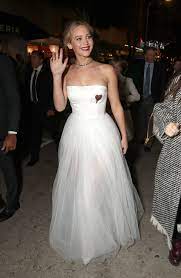I cried because i thought i. Jennifer Lawrence Wedding To Cooke Maroney Food Guests Dress