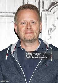 667 fotos e imágenes de alta resolución de Patrick Ness