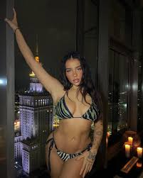 Internauta do Fagaty zarabiającej na OnlyFans: OPAMIĘTAJ SIĘ i przestań  się kompromitować!. Odpowiedzi wyjątkowo WULGARNE