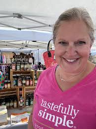 Thank you to everyone at the Douglas Hummingbird Festival