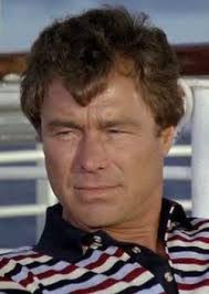 Edward Winter's Instagram, Twitter & Facebook