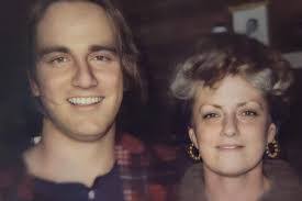 Bryan Grey's Instagram, Twitter & Facebook