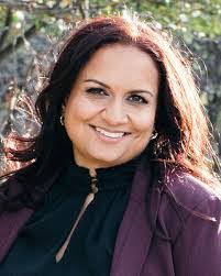 Sonia Krishna's Instagram, Twitter & Facebook