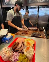 Friday is for BBQ. So is every other day of the week. Stopped by  @terryblacks_bbq in Deep Ellum, one of the best BBQ joints in DFW, no  question about it.