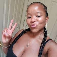 Ashley Sherwin's Instagram, Twitter & Facebook