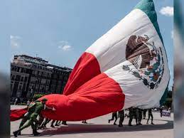Al respecto, el presidente expresó que hoy queremos anunciar que en recuerdo y en homenaje a todas esas personas que perdieron su vida producto de la pandemia, hemos decretado duelo nacional durante los días lunes y martes de esta semana que comienza para que así todos los chilenos y todas las chilenas podamos también recordarlos y darle. 3 Dias De Duelo Nacional Por Tragedia Del Metro Meganoticias
