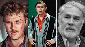 «вечные» станут первым фильмом в кинематографической вселенной marvel, одним из главных героев которой является открытый гей — «вечный» фастос. Umer Zvezda Bolshoj Peremeny I Vechnogo Zova Valerij Hlevinskij Gazeta Ru Foto