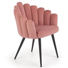 Bolia vous laisse magnifier ce lieu de rassemblement familial avec des chaises de salle à manger qui combinent parfaitement esthétique et confort pour certains des. Chaise De Salle A Manger En Velours Rose Avec Pieds En Metal Noir