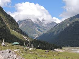 Yumthang valley weather and best time to visit. Visit When The Flowers Bloom Review Of Yumthang Valley Lachung India Tripadvisor