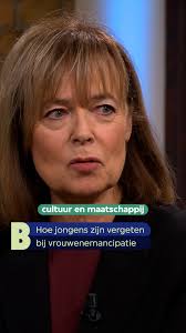 💥 Mis 'Feminisme 101' niet, gepresenteerd door Tammy Sheldon van  @NeighborhoodFeminists! Tammy legt de basis van feminisme op een heldere en  toegankelijke manier uit. Ze belicht kernprincipes en intersectionaliteit,  en maakt duidelijk