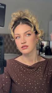 Vidéos de Sara_bami (@sara_bami) avec الصوت الأصلي