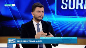 .üç defa ağzına su vererek iyice çalkalar, daha sonra üç defa burnuna su çekerek temizler ve namaz abdesti gibi abdestini tamamlar. Diyanet E Soralim Gusul Abdesti Nasil Alinir Facebook