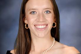 CHS awards diplomas to Class of 2025, honors Elyse Beck with Liske Cup