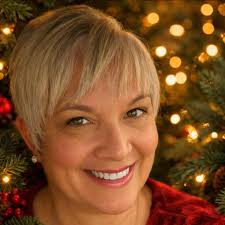 Great Camping Hack! Twin sheets for large 6' Picnic tables, Crib sheets fit  the 4 ft models perfectly