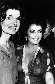 Jackie Elizabeth's Instagram, Twitter & Facebook