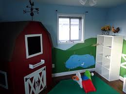 Diese Eltern Stellen Ihrem Baby Kuhe Ins Kinderzimmer Aber Pass Mal Auf Was Sich Da In Der Ecke Versteckt Kinder Zimmer Kinderzimmer Spielzimmer Ideen