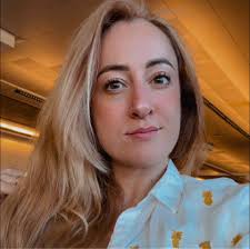 Who can make organic sheet cake or cupcakes near Cape Cod?